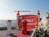 izmir bostanlıda sahilde evlilik teklifi organizasyonu