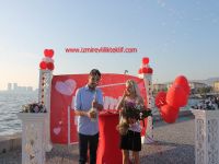 izmir bostanlıda sahilde evlilik teklifi organizasyonu