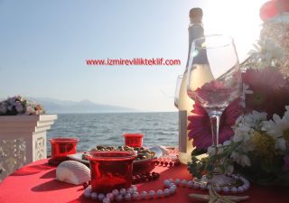 izmir bostanlıda sahilde evlilik teklifi organizasyonu