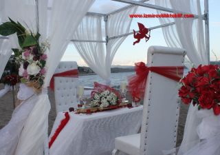 sahilde evlilik teklifi organizasyonlarımızdan kareler